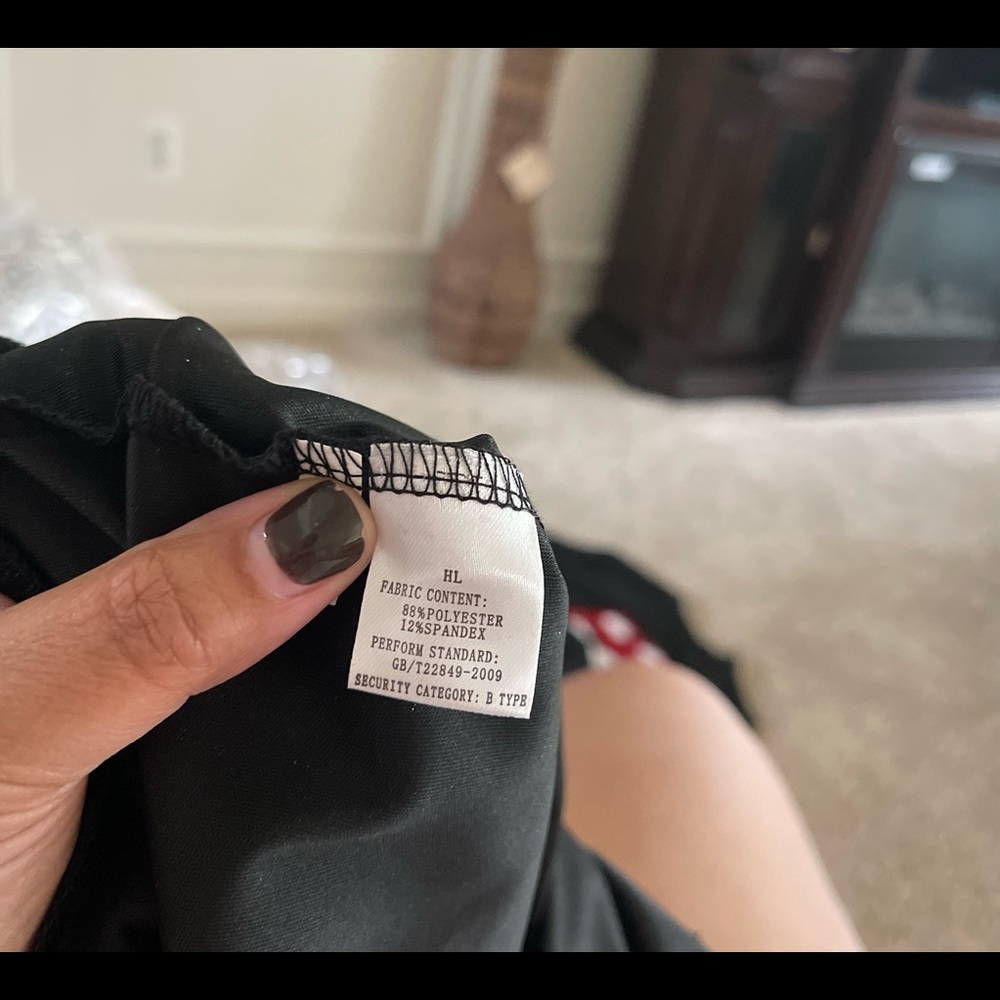 Sequin Two Piece Set 🤪 - Picture 5 of 6
